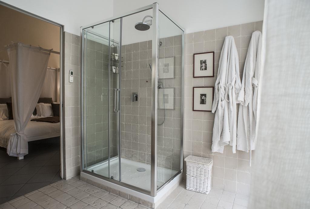 Snob Luxury Suite Cagliari Exterior photo